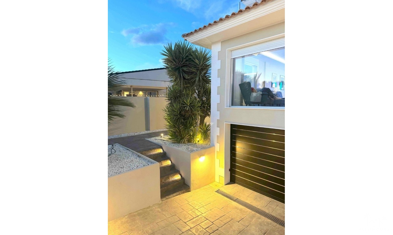 Revente - Villa - Alfaz del Pi - Pueblo