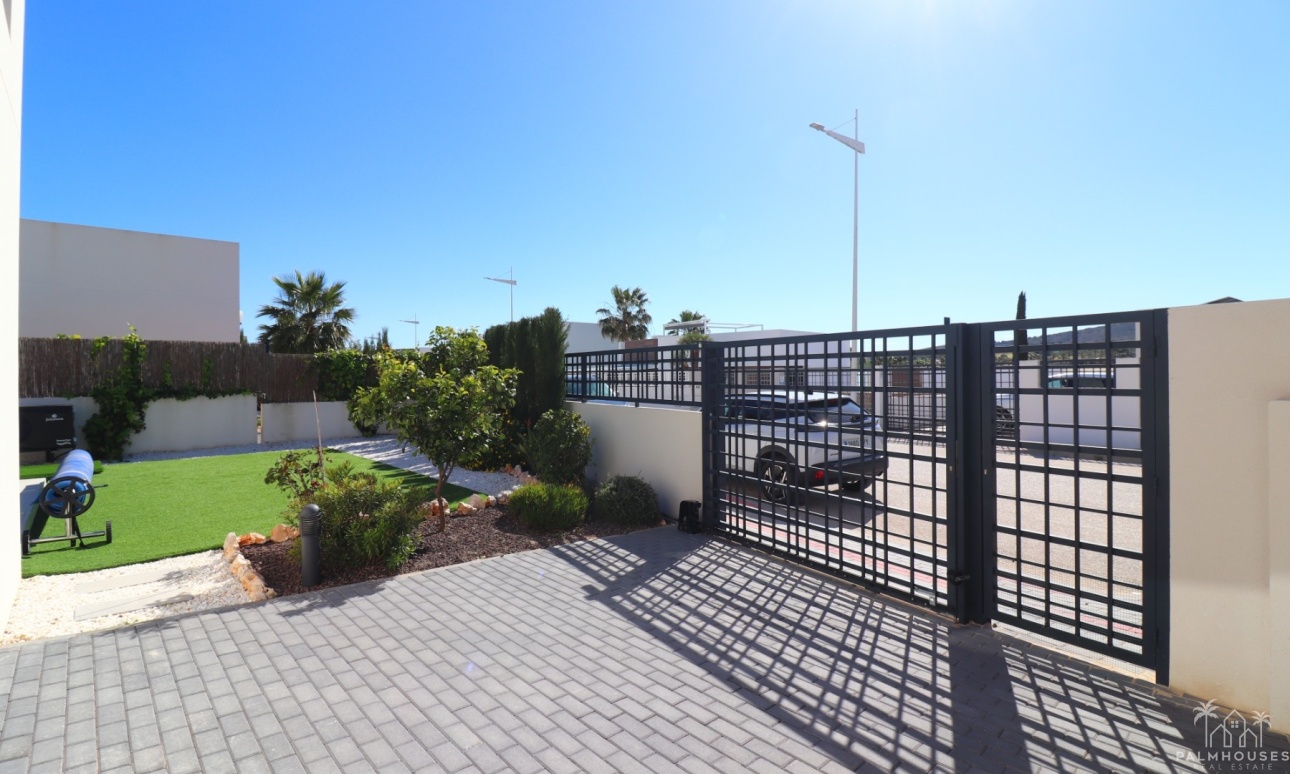 Revente - Villa - Algorfa - La Finca Golf
