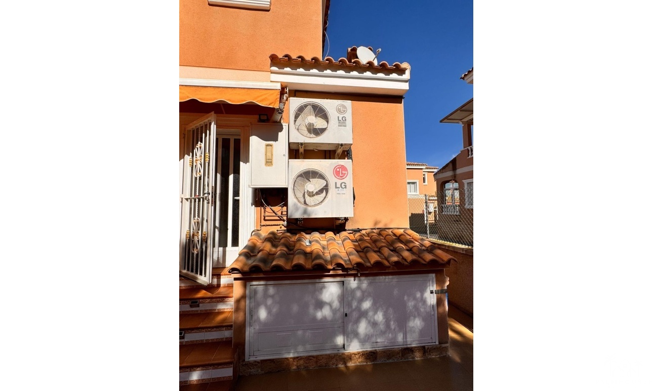 Revente - Villa - Alicante - Cox
