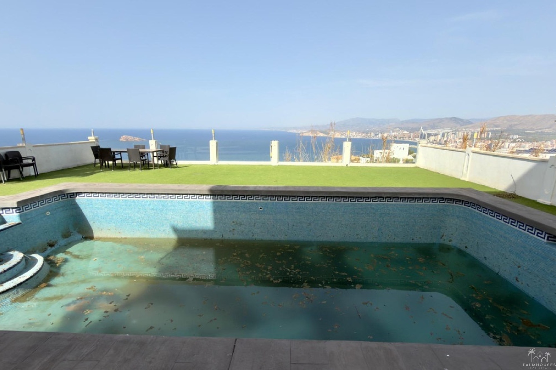Revente - Villa - Benidorm - Benidorm Centro