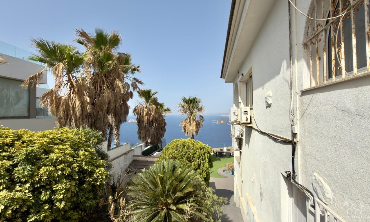 Revente - Villa - Benidorm - Benidorm Centro