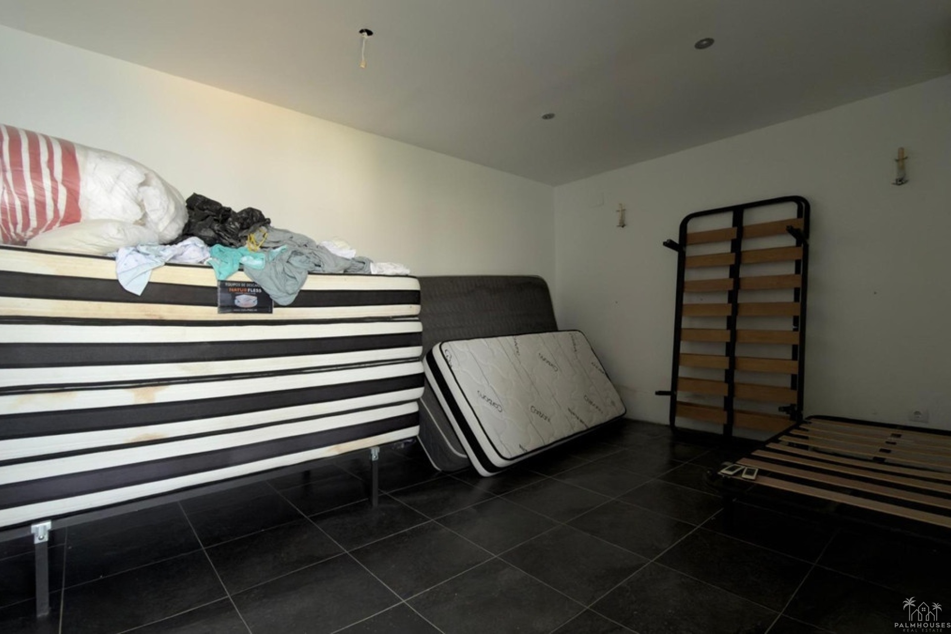 Revente - Villa - Benidorm - Benidorm Centro