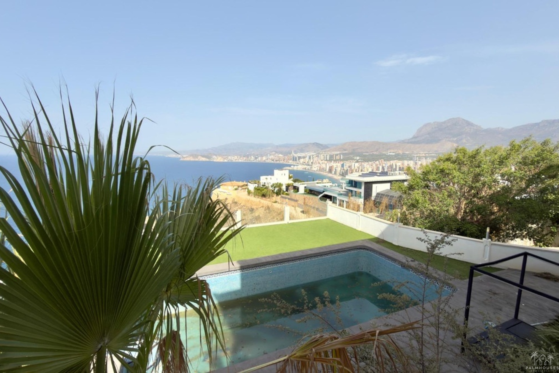 Revente - Villa - Benidorm - Benidorm Centro
