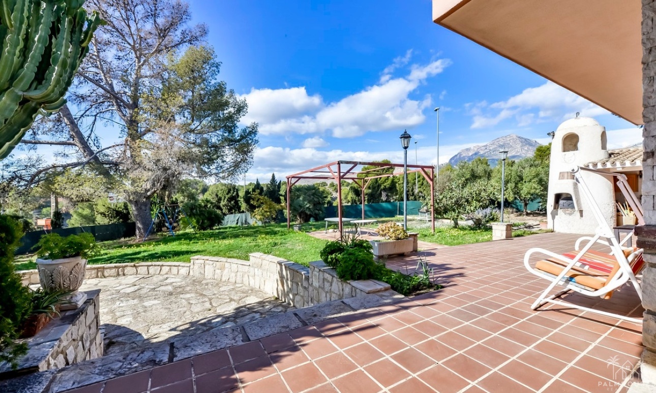 Revente - Villa - Benidorm - Benidorm Centro