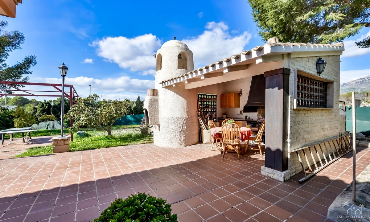 Revente - Villa - Benidorm - Benidorm Centro