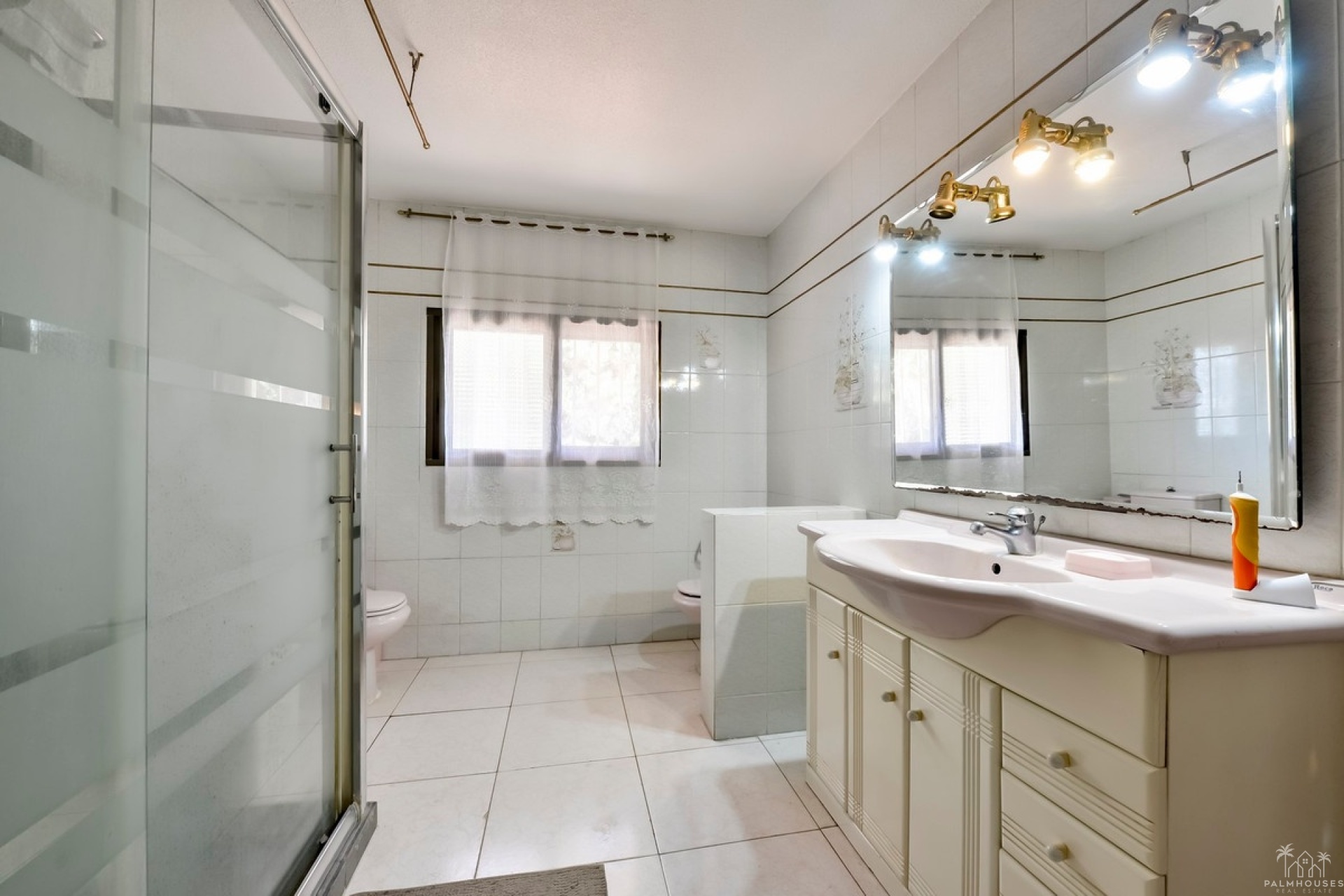 Revente - Villa - Benidorm - Benidorm Centro