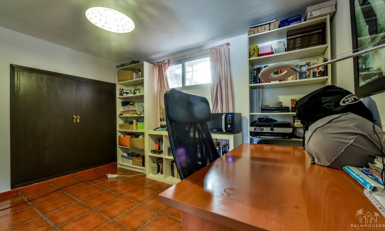 Revente - Villa - Benidorm - Benidorm Centro