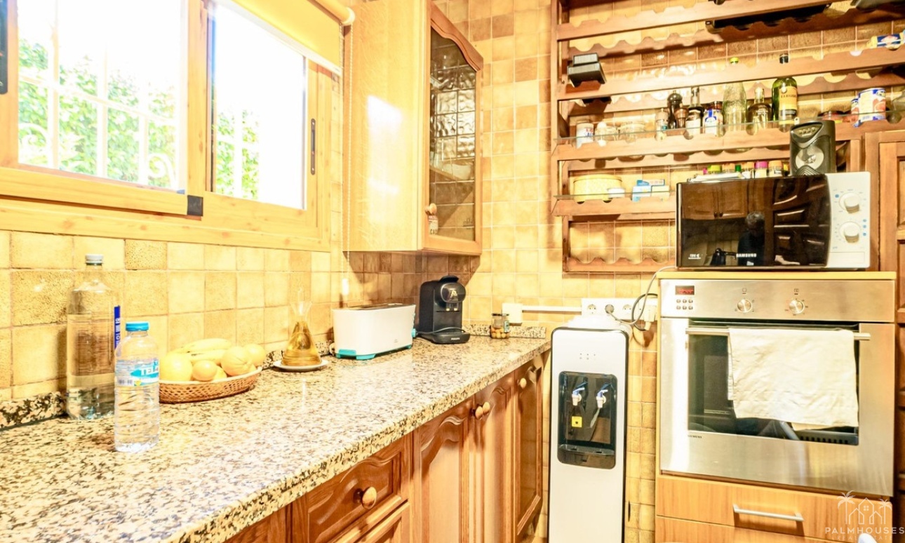 Revente - Villa - Benidorm - Benidorm Centro