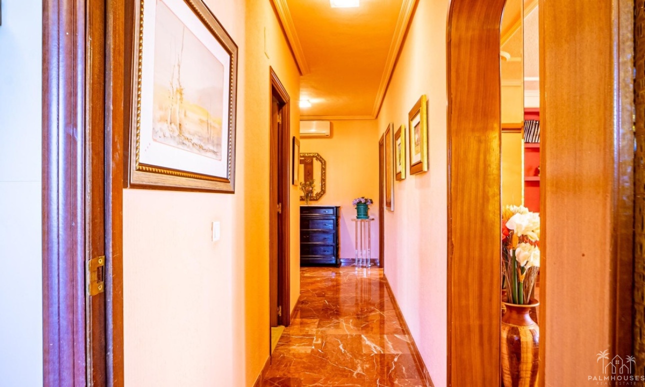 Revente - Villa - Benidorm - Benidorm Centro