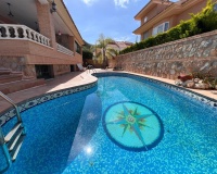 Revente - Villa - Benidorm - Benidorm Centro
