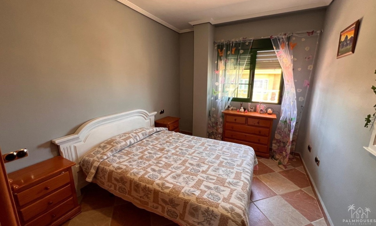Revente - Villa - Benidorm - Benidorm Centro
