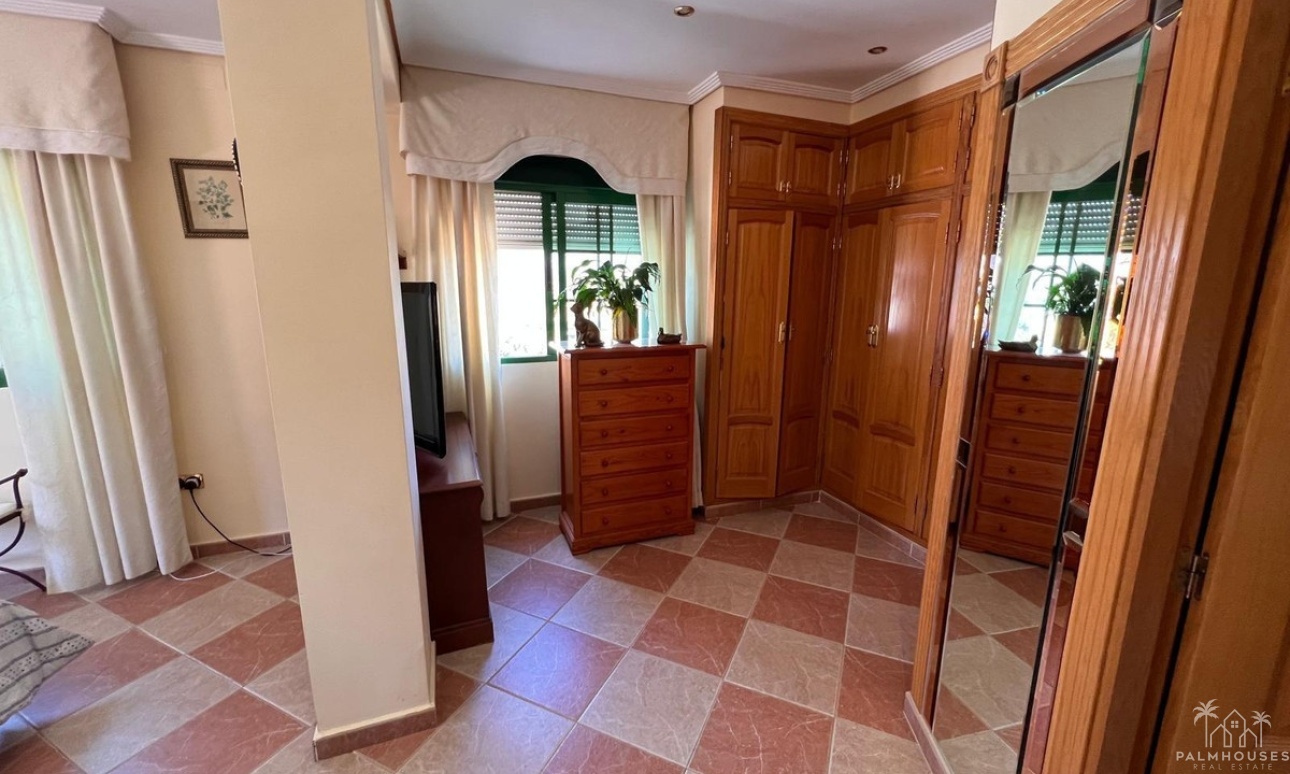Revente - Villa - Benidorm - Benidorm Centro