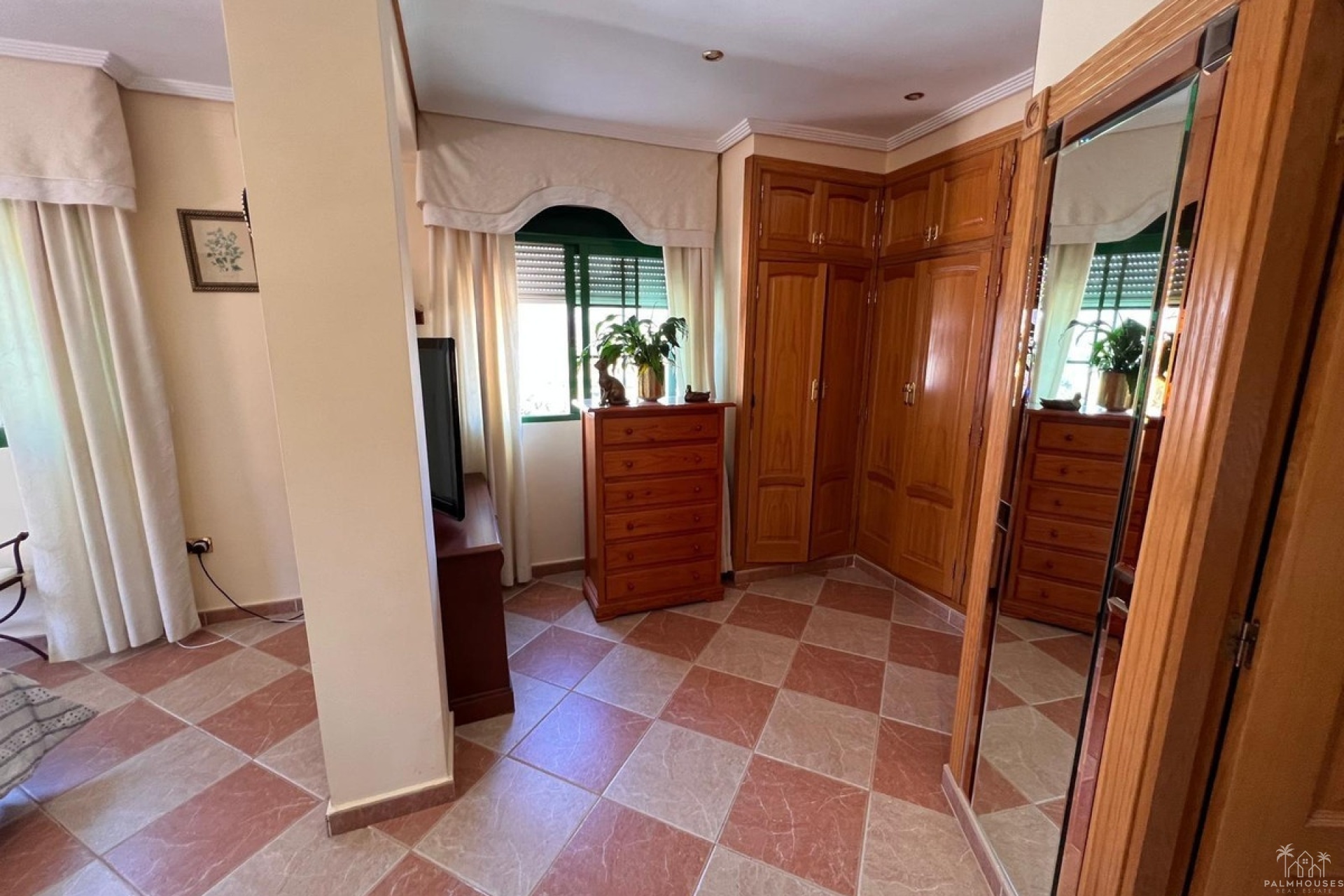 Revente - Villa - Benidorm - Benidorm Centro