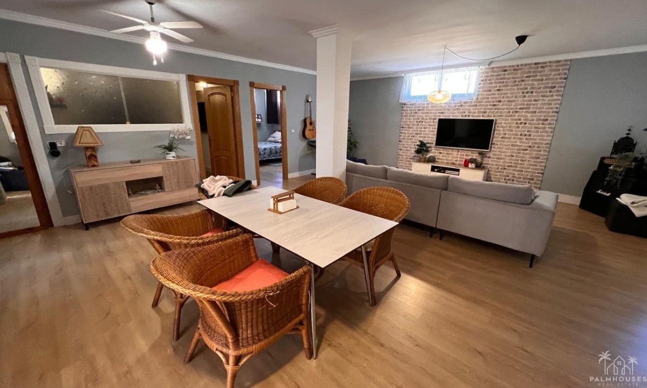 Revente - Villa - Benidorm - Benidorm Centro