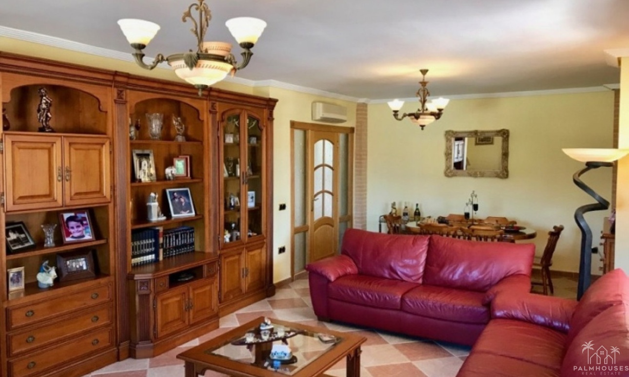 Revente - Villa - Benidorm - Benidorm Centro