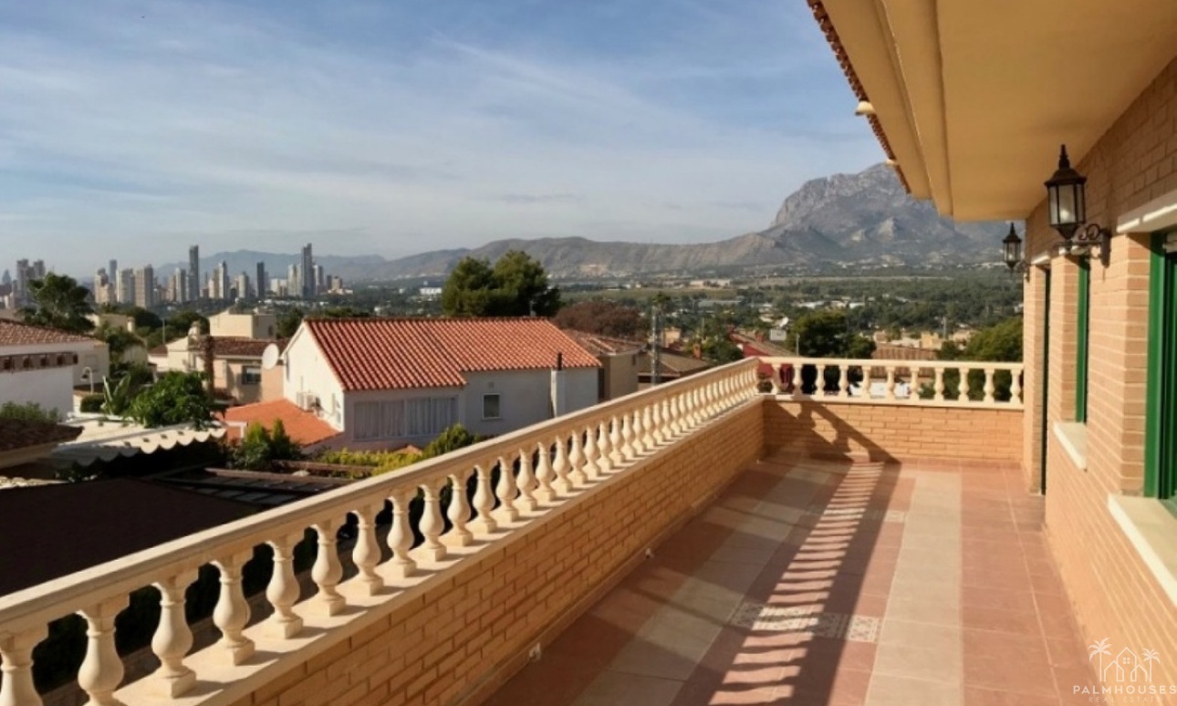 Revente - Villa - Benidorm - Benidorm Centro