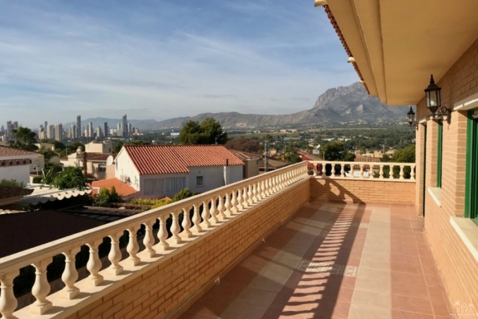 Revente - Villa - Benidorm - Benidorm Centro