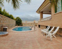 Revente - Villa - Benidorm - Benidorm Centro