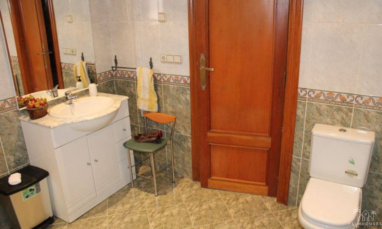 Revente - Villa - Benidorm - Benidorm Centro