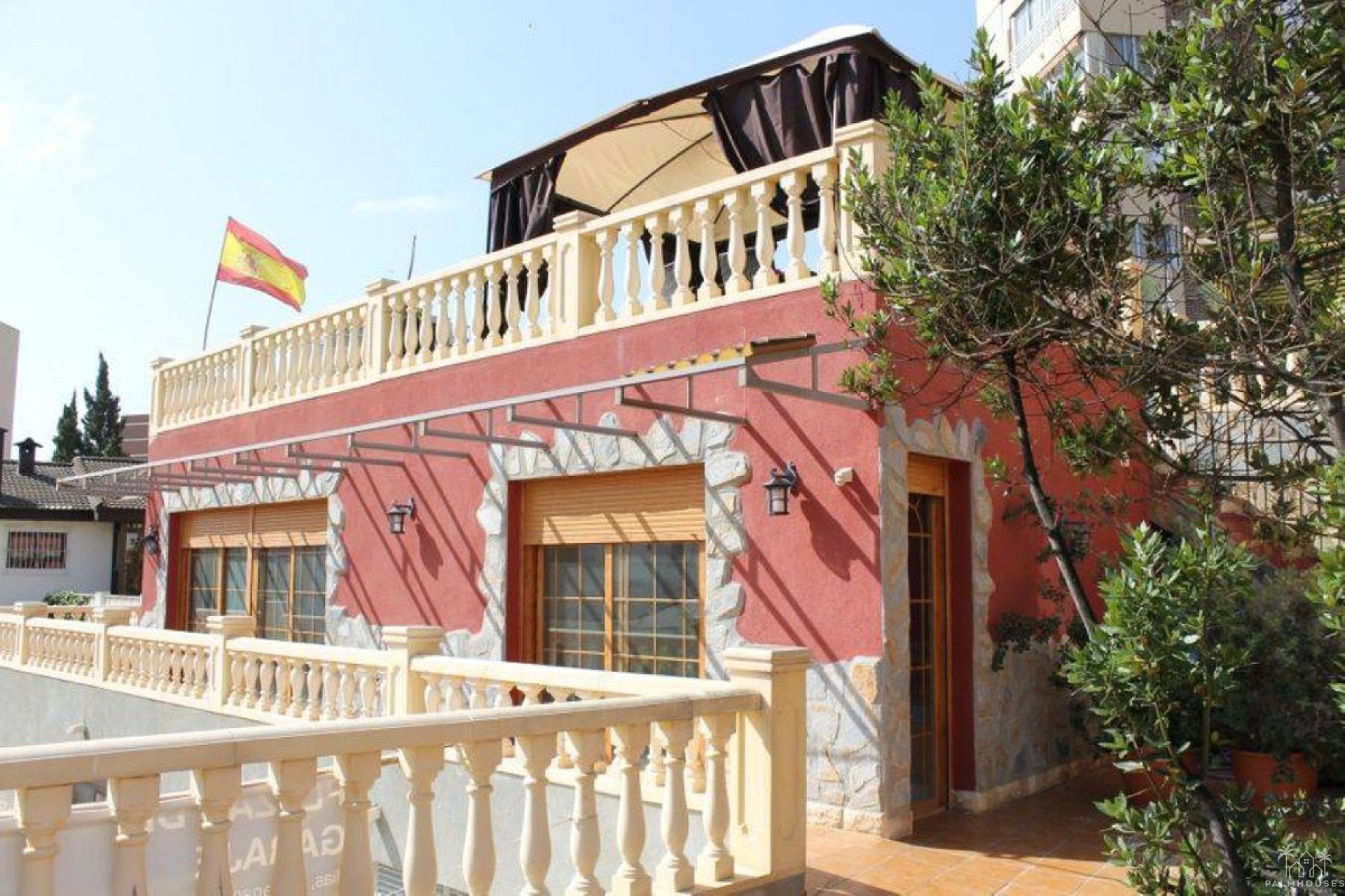Revente - Villa - Benidorm - Benidorm Centro