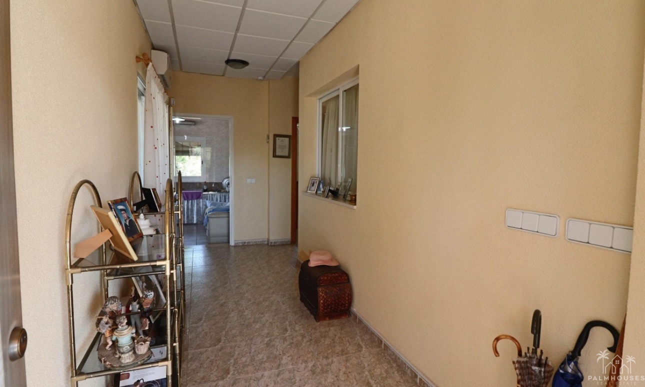 Revente - Villa - Benidorm - Benidorm Centro
