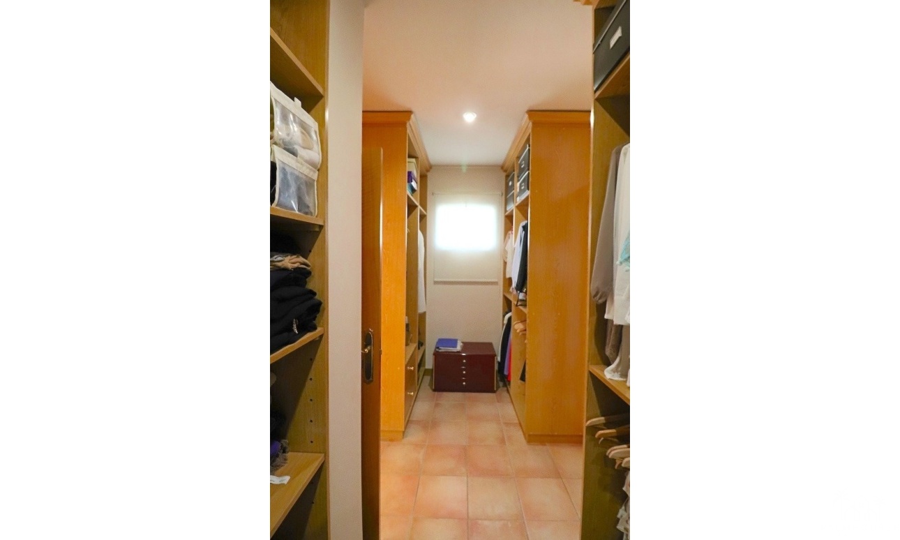 Revente - Villa - Benidorm - Benidorm Centro