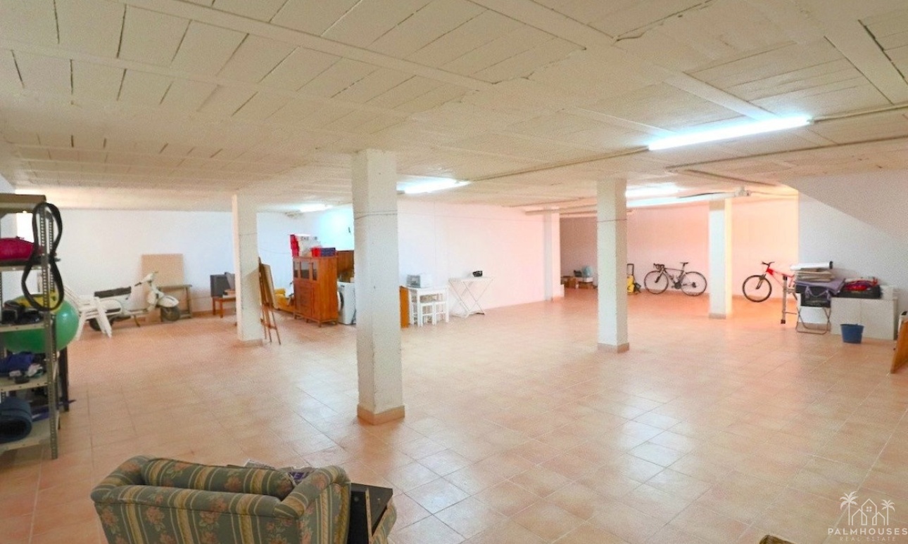 Revente - Villa - Benidorm - Benidorm Centro