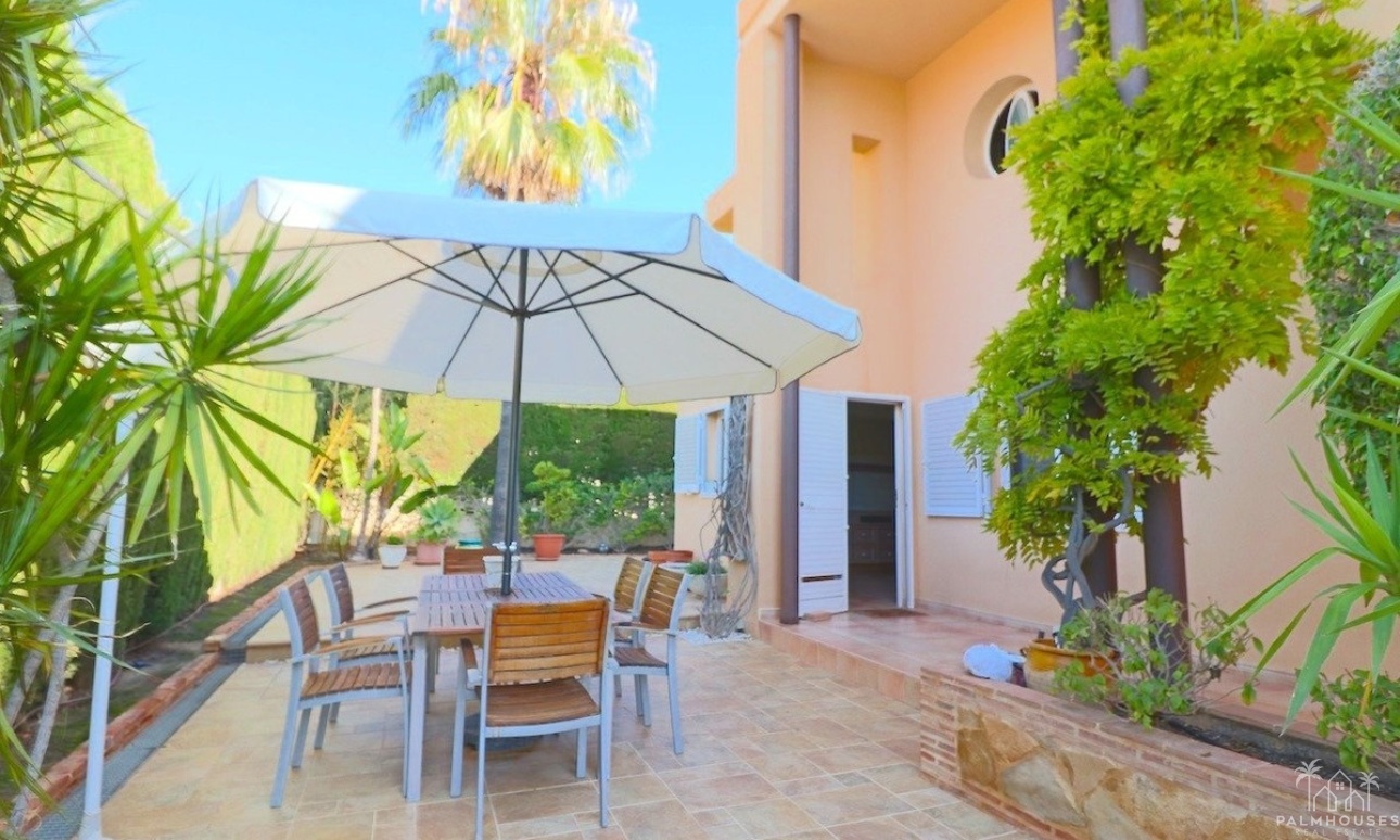 Revente - Villa - Benidorm - Benidorm Centro