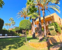 Revente - Villa - Benidorm - Benidorm Centro