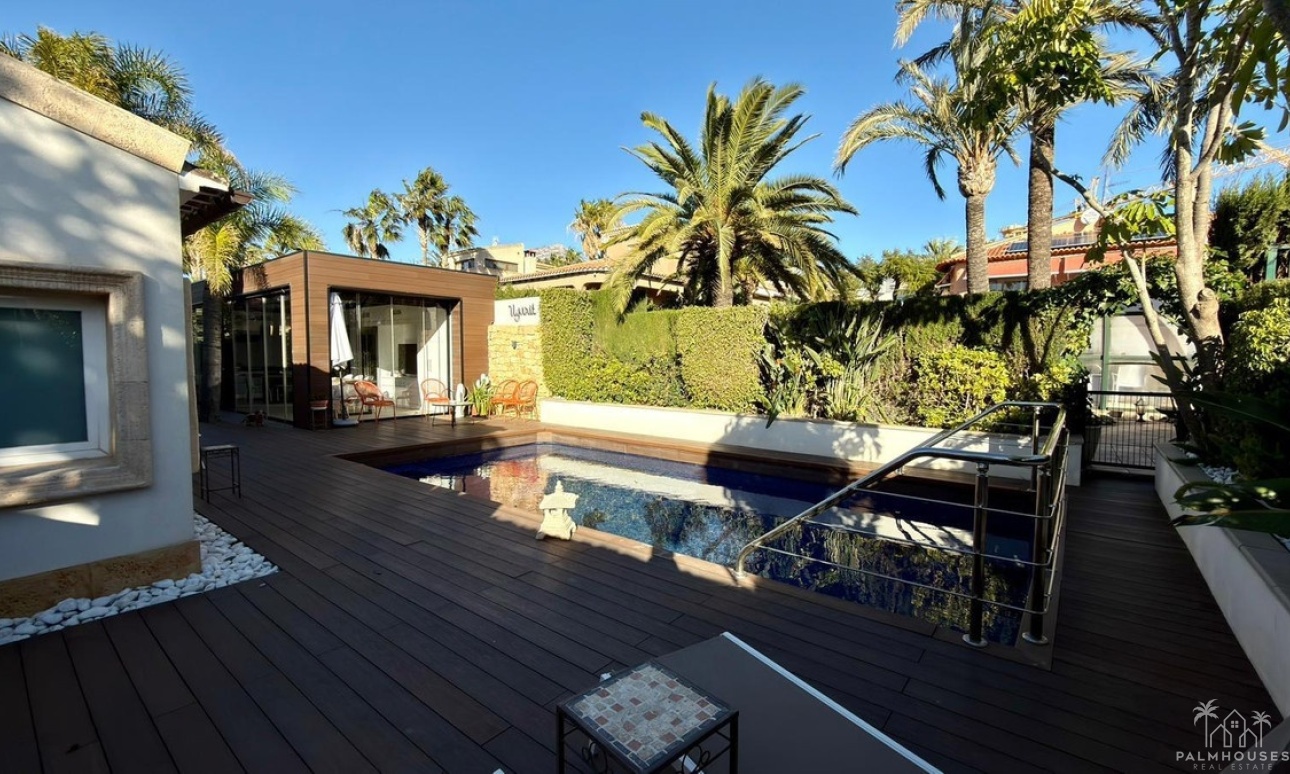 Revente - Villa - Benidorm - Benidorm Centro