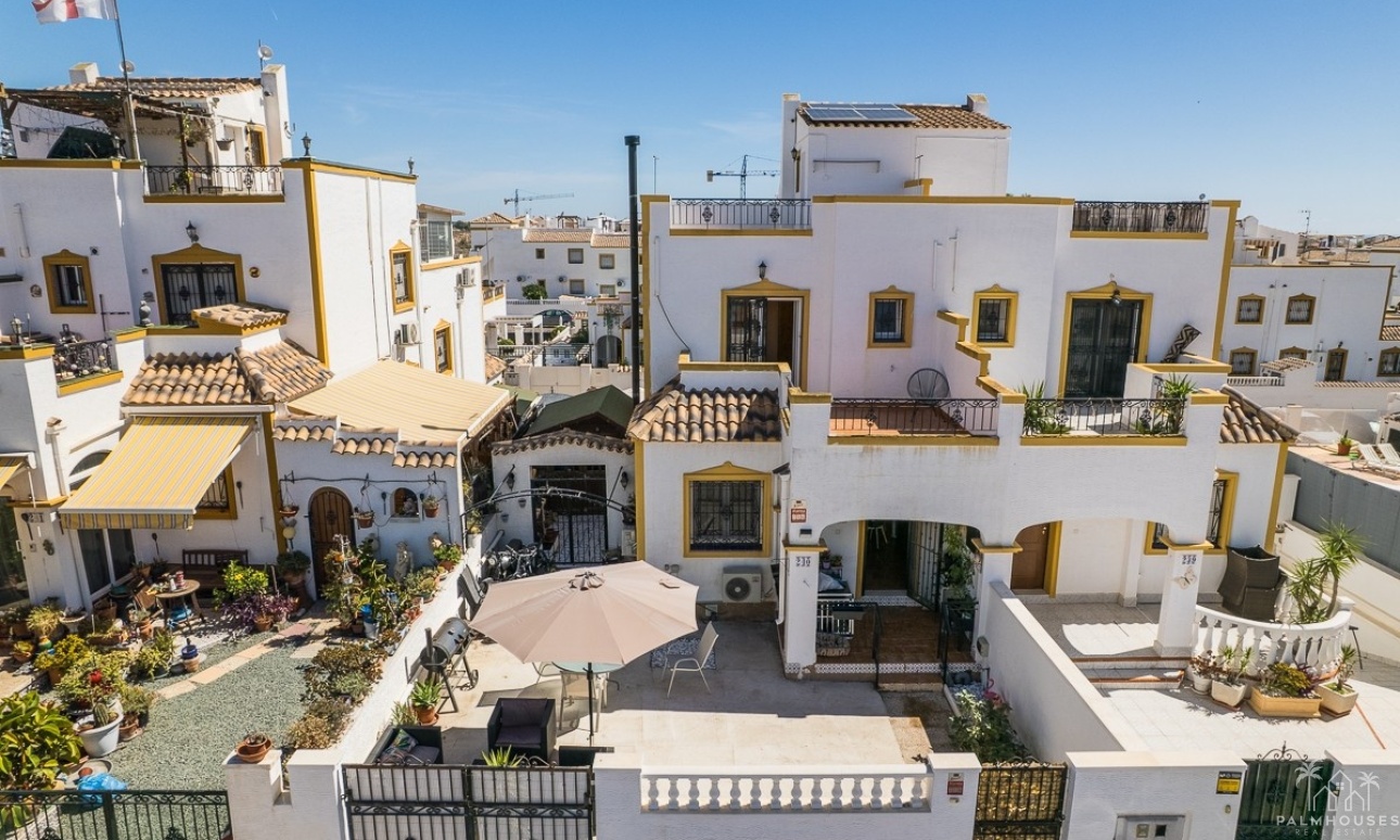 Revente - Villa - Benidorm - Urb Entre Naranjos