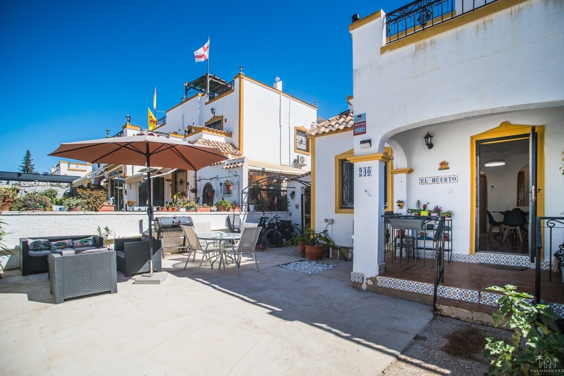 Revente - Villa - Benidorm - Urb Entre Naranjos