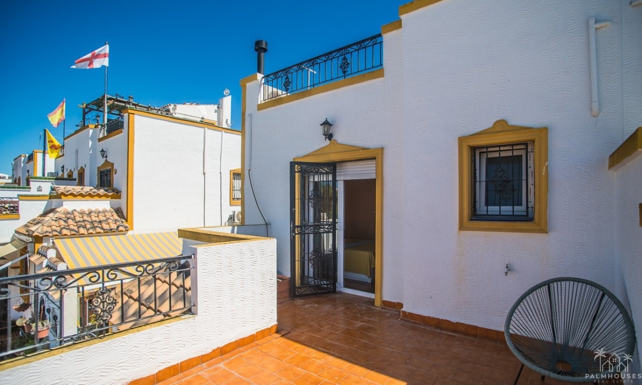 Revente - Villa - Benidorm - Urb Entre Naranjos