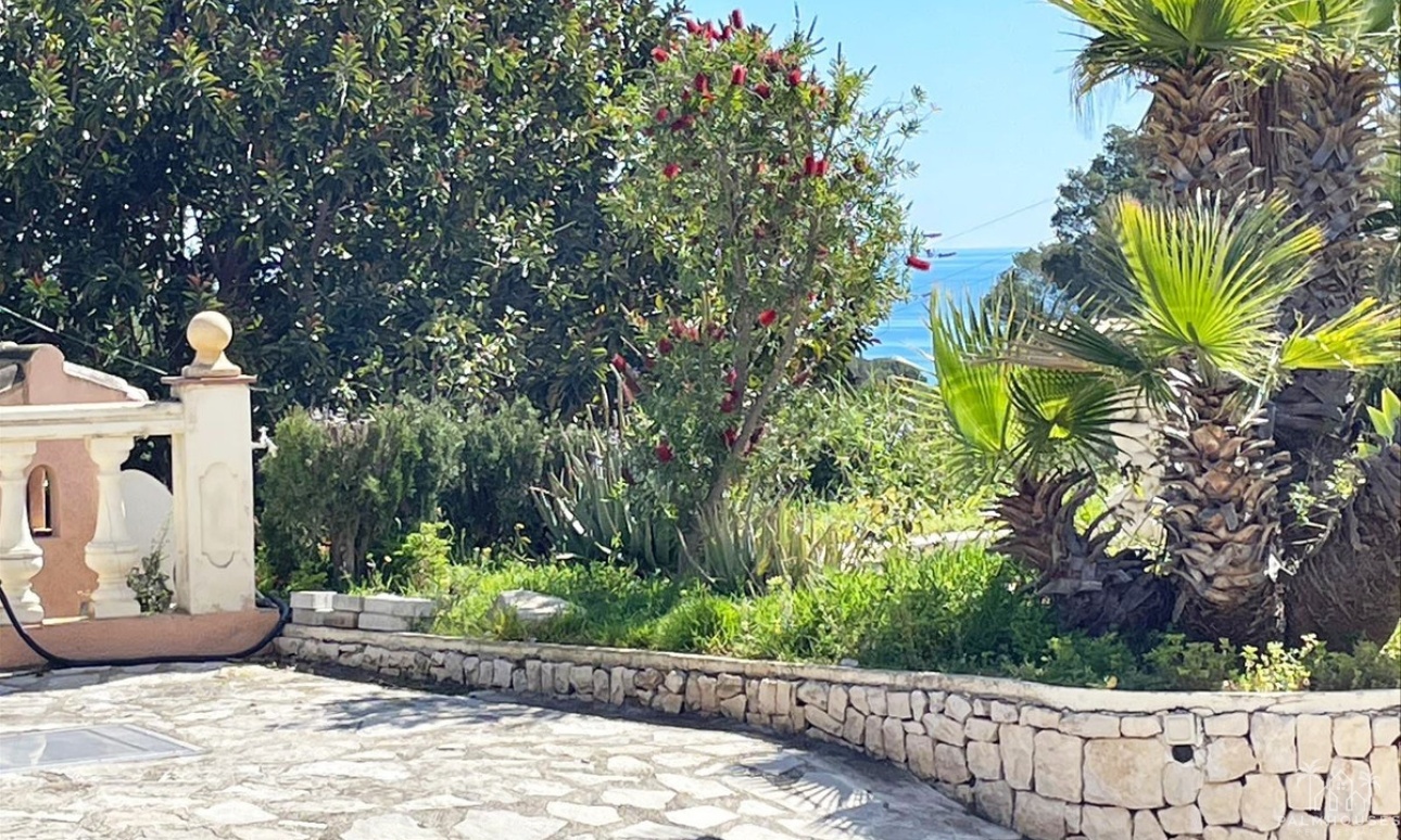 Revente - Villa - Benissa - Benissa Centro