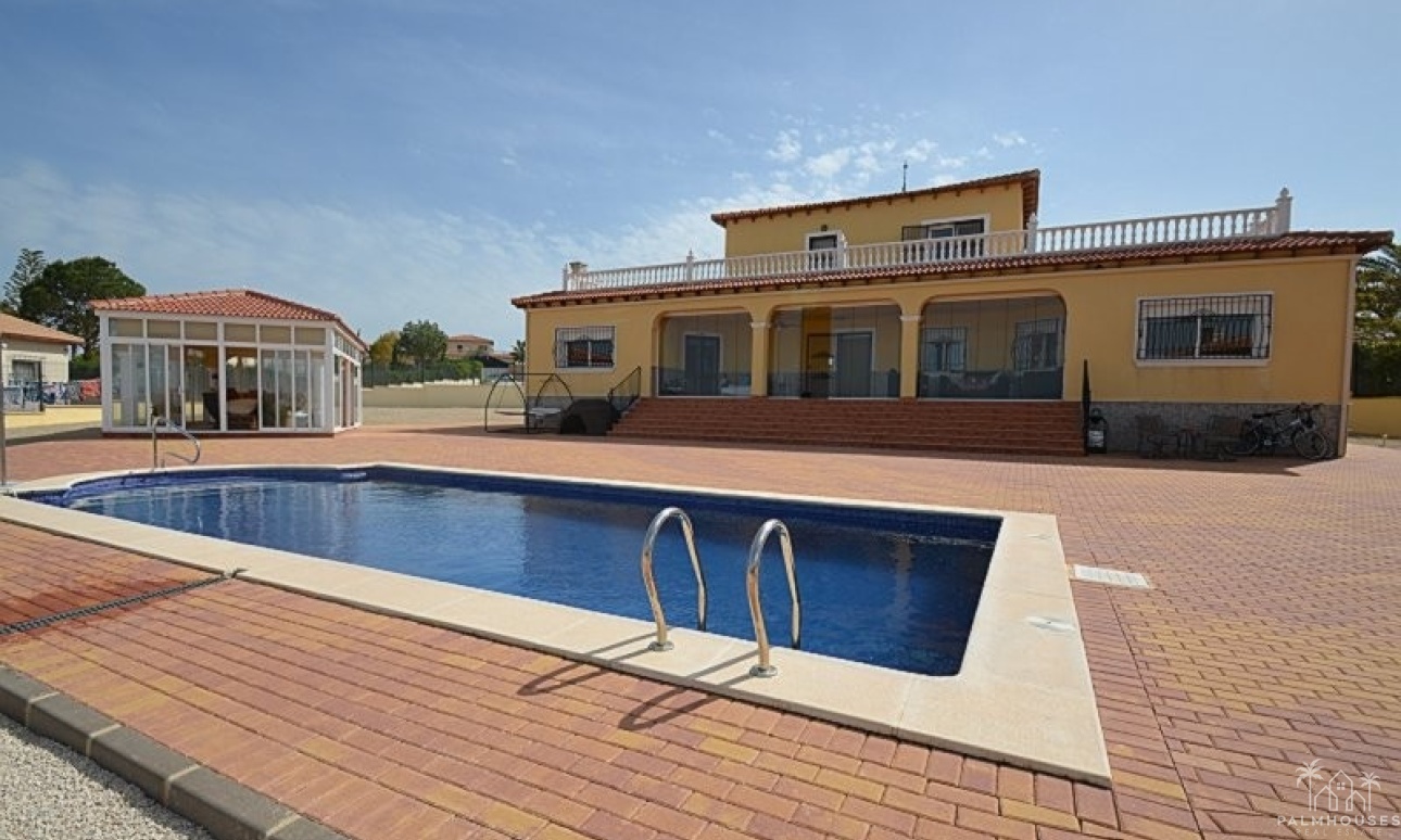 Revente - Villa - Campos del Río - Inland