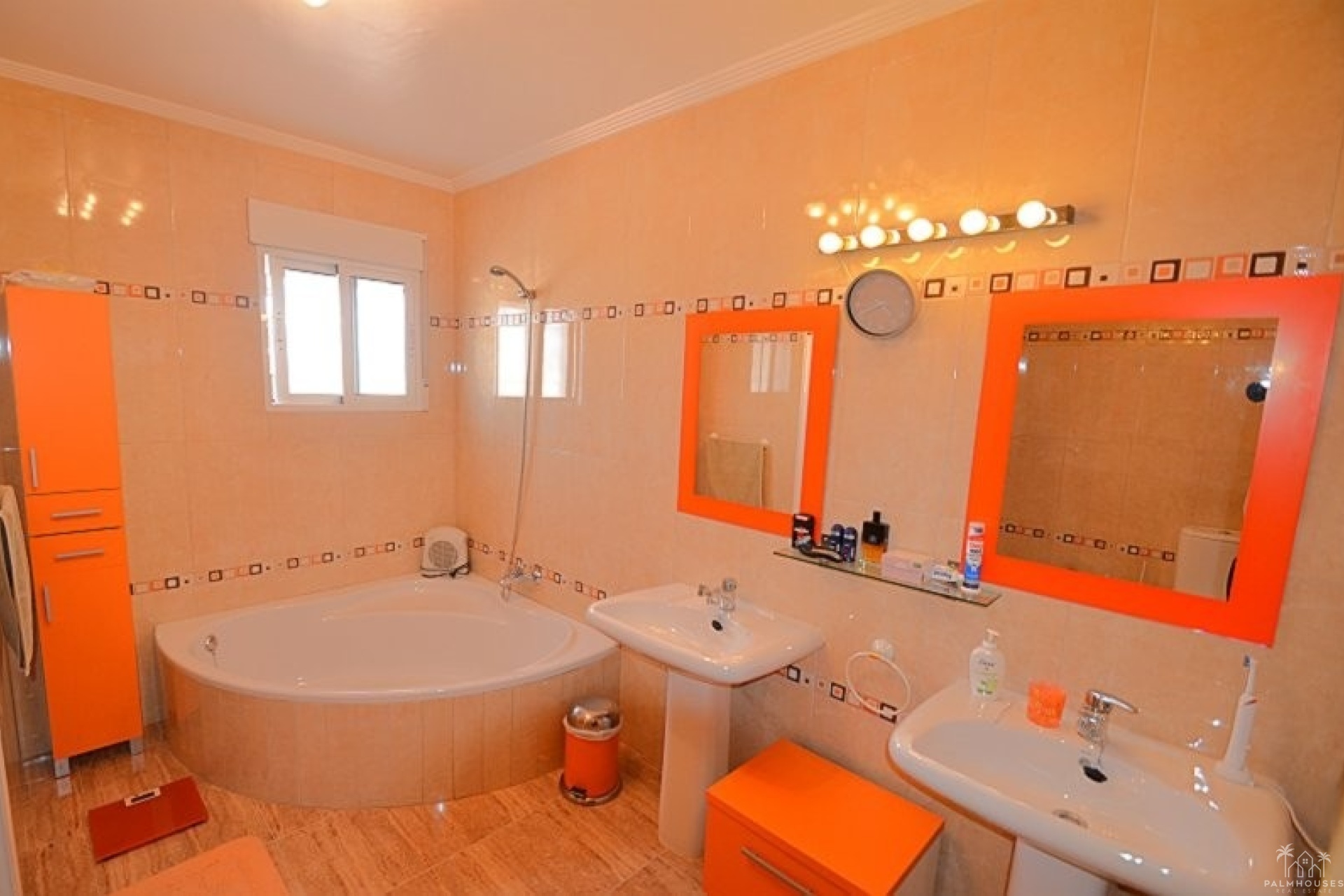 Revente - Villa - Campos del Río - Inland