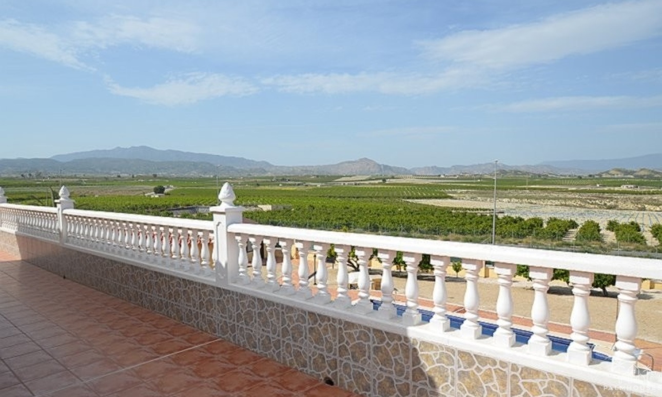 Revente - Villa - Campos del Río - Inland