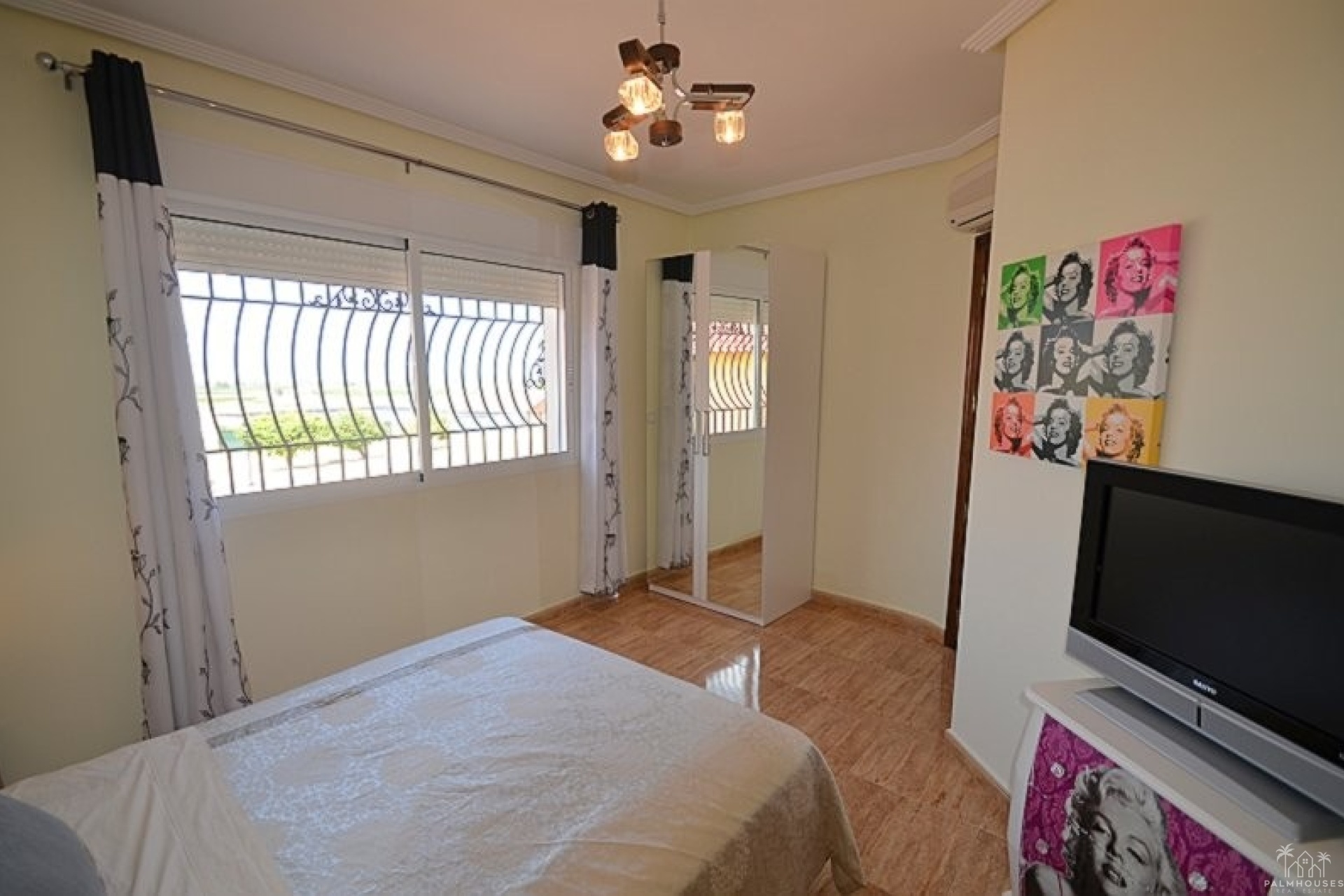 Revente - Villa - Campos del Río - Inland