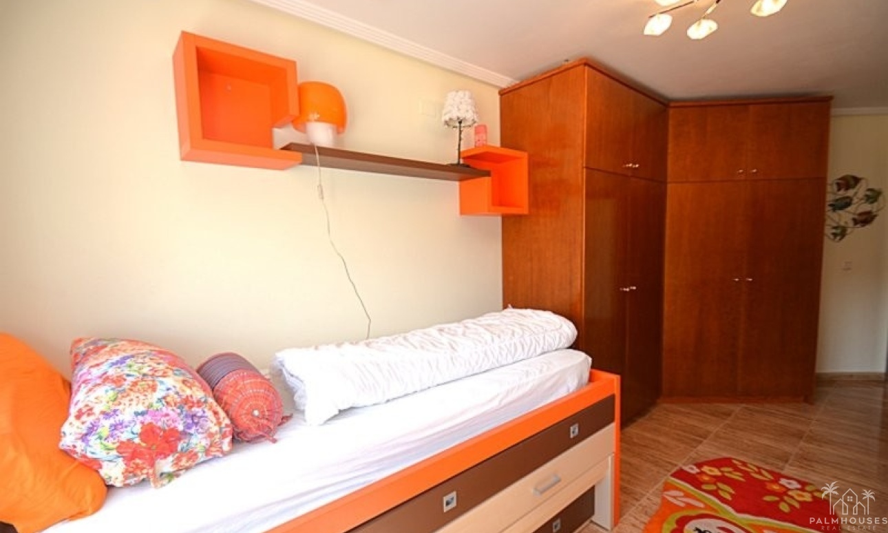 Revente - Villa - Campos del Río - Inland