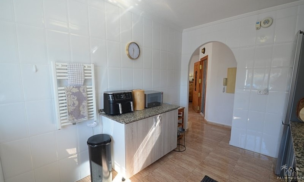 Revente - Villa - Campos del Río - Inland