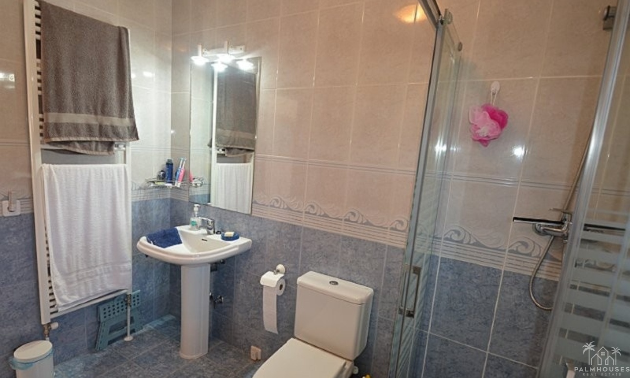 Revente - Villa - Campos del Río - Inland