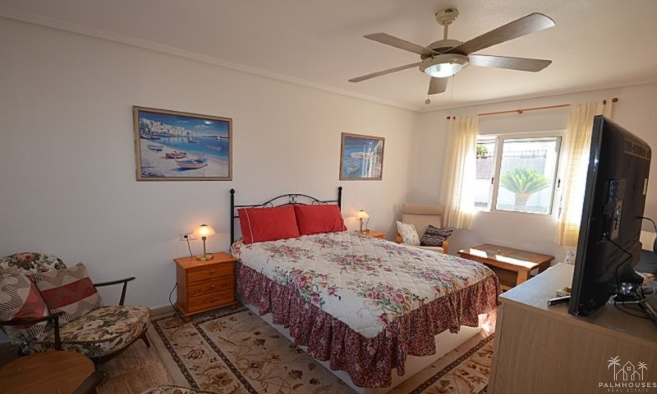 Revente - Villa - Campos del Río - Inland