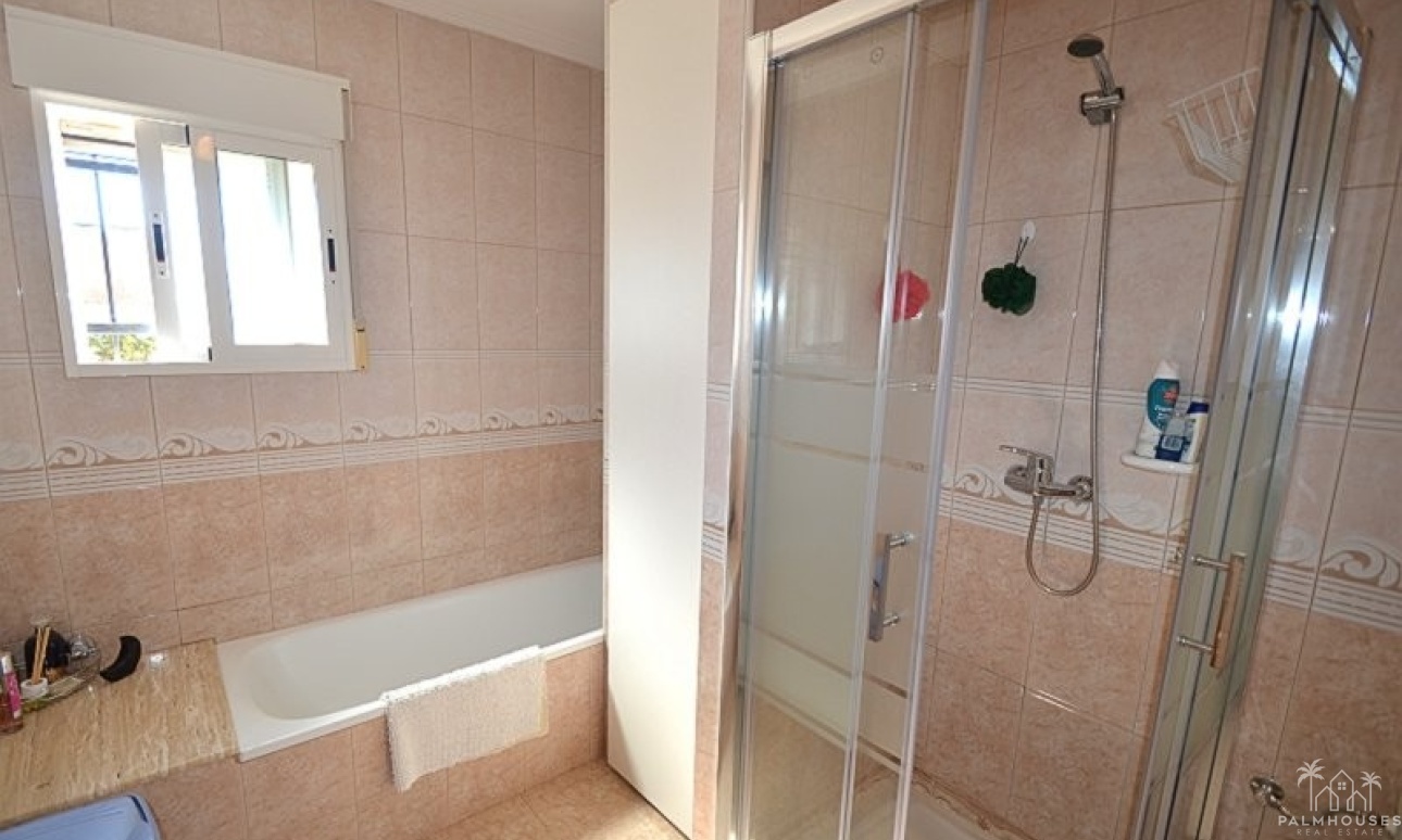 Revente - Villa - Campos del Río - Inland