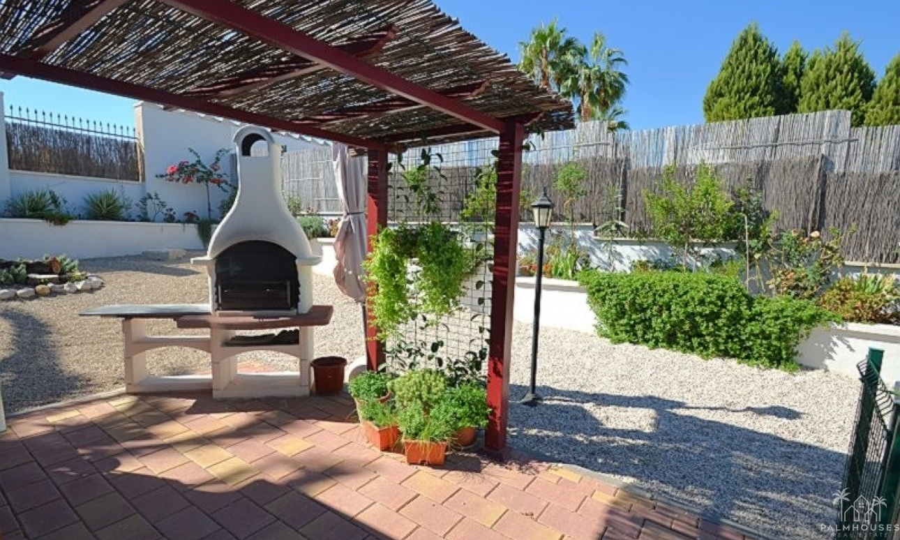 Revente - Villa - Campos del Río - Inland