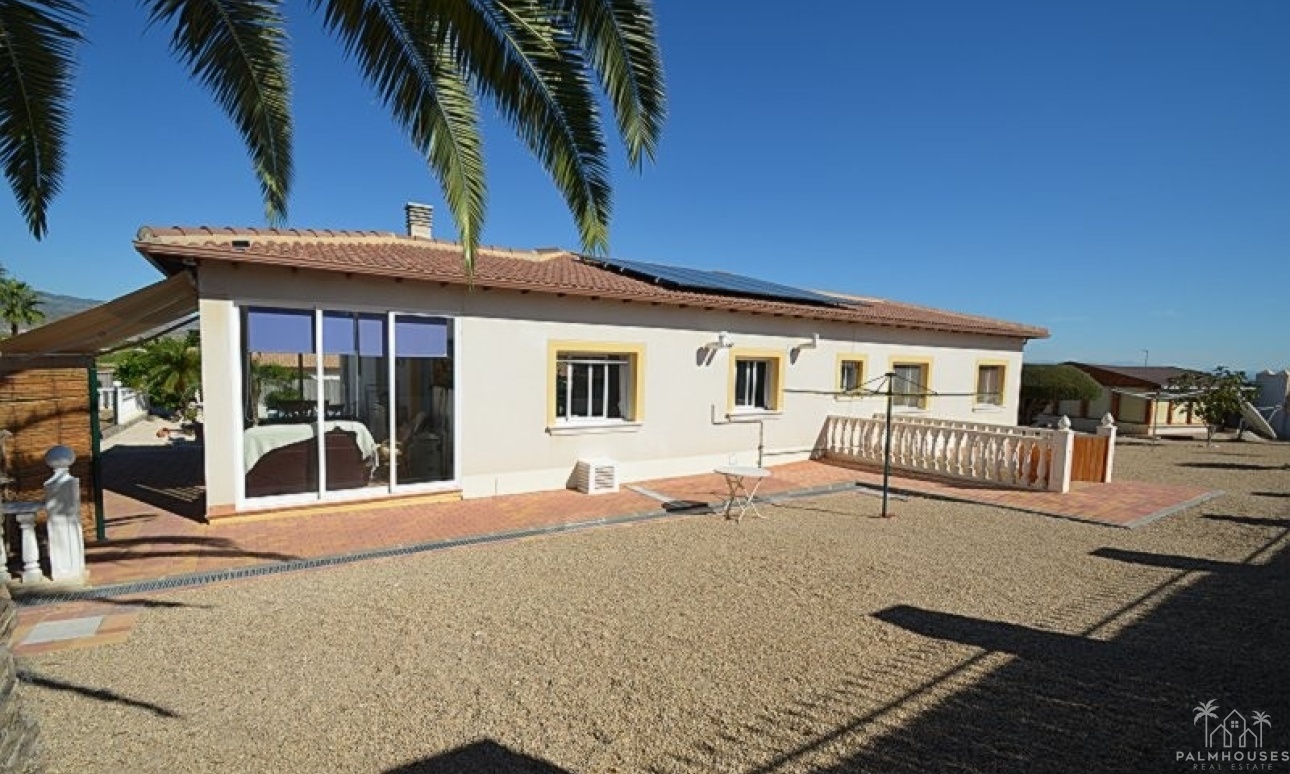 Revente - Villa - Campos del Río - Inland