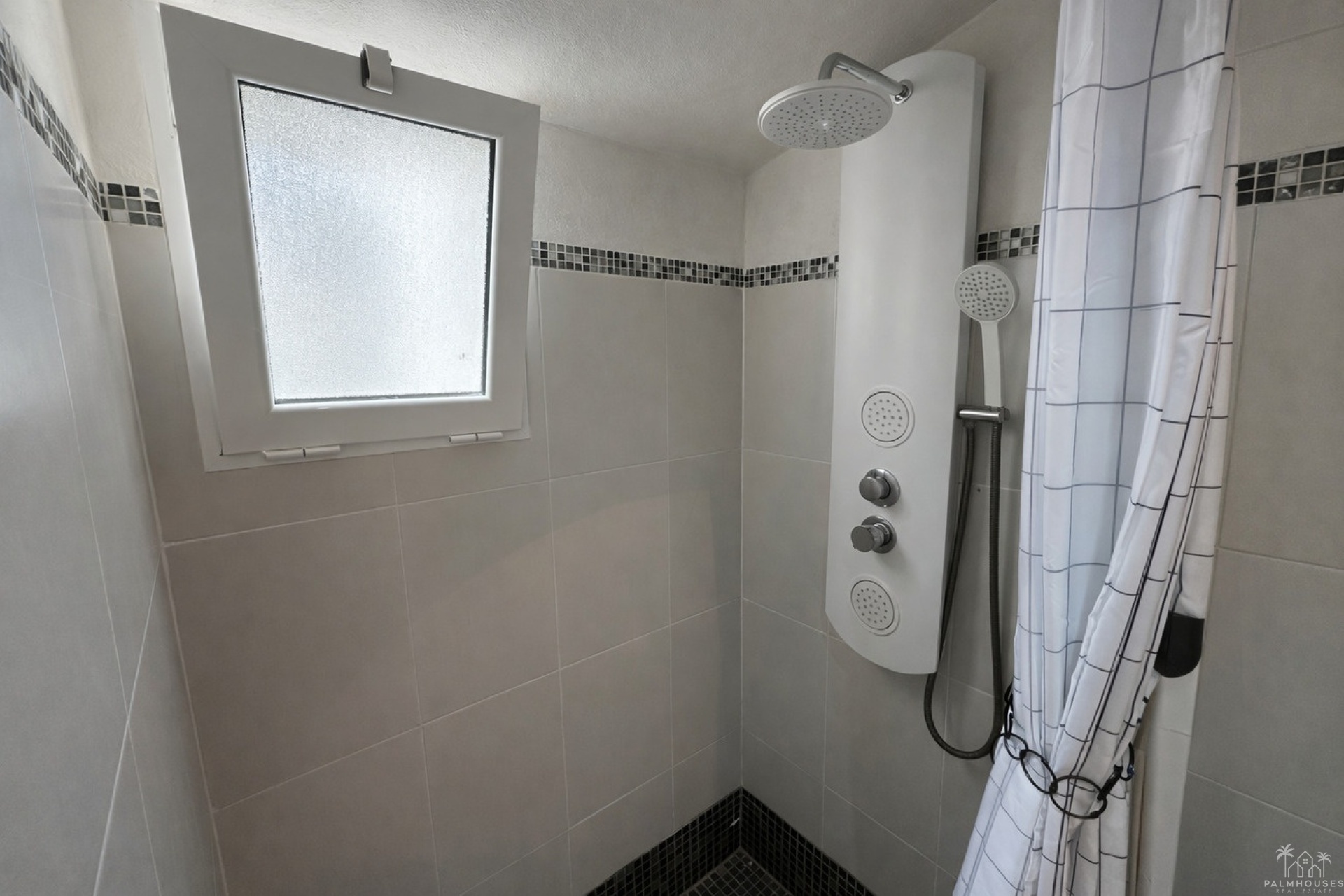Revente - Villa - Castalla - Costa Blanca