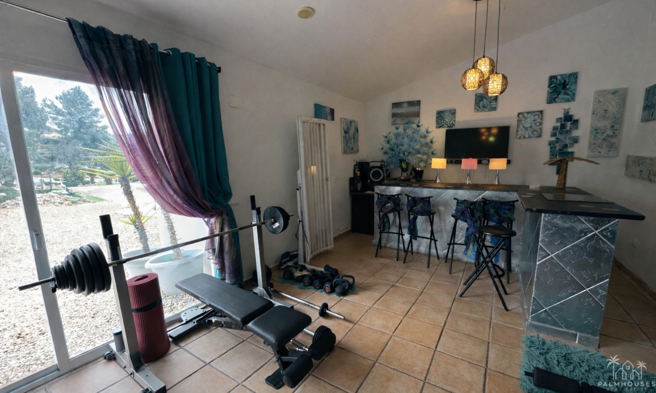 Revente - Villa - Castalla - Costa Blanca