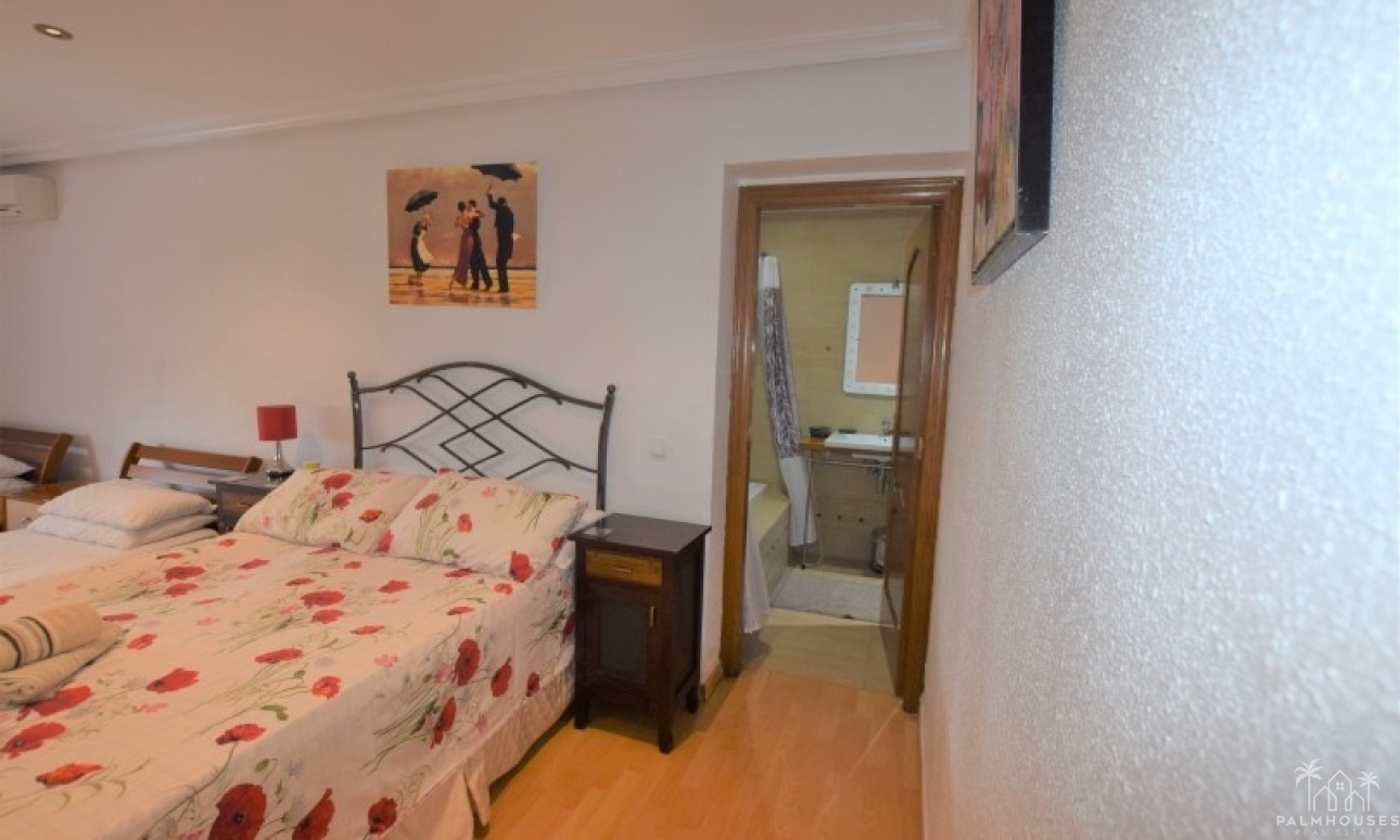 Revente - Villa - Ciudad Quesada - Pueblo bravo