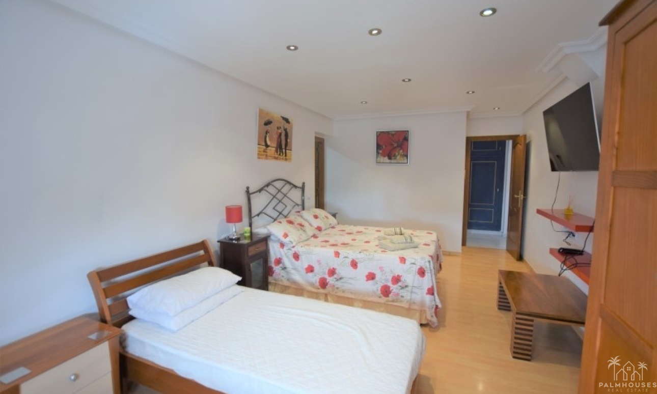 Revente - Villa - Ciudad Quesada - Pueblo bravo