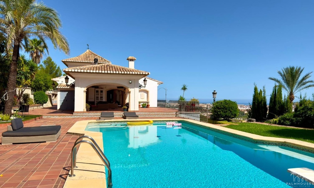 Revente - Villa - Denia - Denia Centro